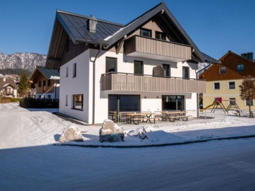 Chalet-appartement With Guts Living - 8 personen